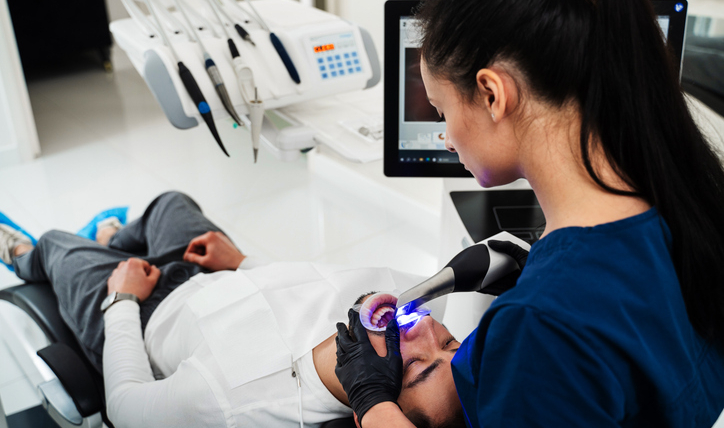 ¿Te van a colocar un implante? El TAG dental es tu mejor aliado