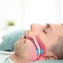 7 señales de apnea del sueño y cómo tratarla